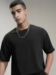 HIGHLANDER Men Drop-Shoulder Sleeves T-shirt