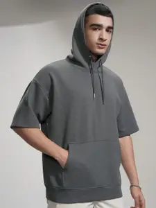 HIGHLANDER Men Hooded Drop-Shoulder Sleeves Pockets T-shirt