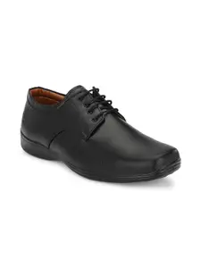 LEEPEETER Men Textured Formal Derbys