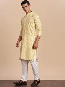 Anouk Floral Printed Mandarin Pure Cotton Straight Kurta