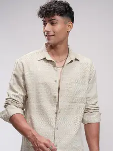 HIGHLANDER Men Comfort Opaque Casual Shirt