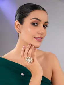 AURAA TRENDS Gold-Plated Kundan Studded Polki Floral Moissanite Finger Ring