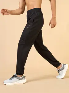 CULT Men's Black Training Sculpted Joggers