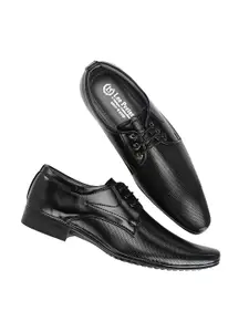 LEEPEETER Men Textured Pointed Toe Formal Derbys