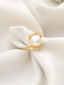 DIAVO 925 Sterling Silver Gold-Plated Cubic Zirconia Studded & Pearls Beaded Finger Ring