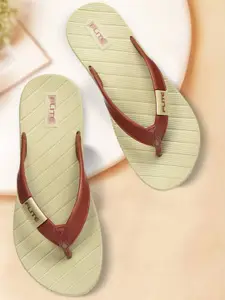 FLITE Women Striped T-Strap Flip Flops