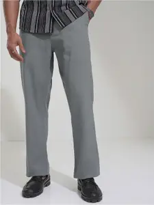 HIGHLANDER Men Straight Fit High-Rise Trouser
