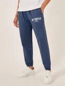 Styli Men Placement Print Relaxed Fit Jogger