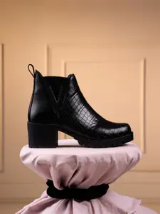 ID Women Textured Boots