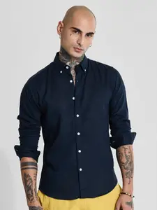 Snitch Men Smart Slim Fit Button-Down Collar Solid Casual Shirt
