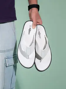 The Roadster Lifestyle Co. Men Casual Room Slippers