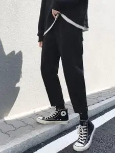 LINARIA Men Classic Slim Fit  Jeans