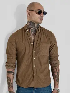 Snitch Men Smart Slim Fit Button-Down Collar Vertical Striped Casual Shirt