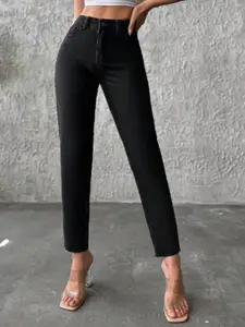 Metronaut Women Comfort Mom Fit Mid-Rise Cotton Stretchable Jeans