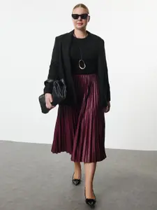 Trendyol Women Pleated Flared Midi Skirts