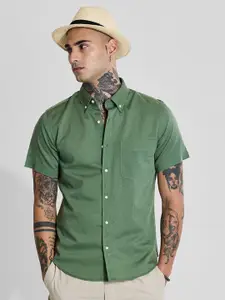 Snitch Men Smart Slim Fit Button-Down Collar Solid Cotton Casual Shirt