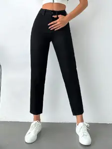 Metronaut Women Comfort Slim Fit Cropped High-Rise Stretchable Jeans