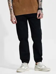 Snitch Men Mid Rise Slim Fit Trackpant