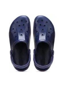 PENNEN Men Self Design Clogs