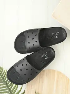 El Paso Women Sliders