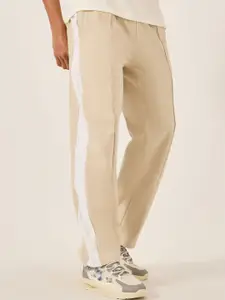 Styli Side Contrast Open Hem Relaxed Fit Joggers with Zip Pockets