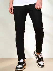 LINARIA Men Classic Clean Look Stretchable Jeans