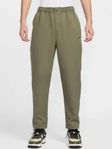 Nike Club Men Tapered Fit Trousers