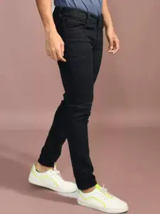 LINARIA Men Classic Mid-Rise Stretchable Jeans