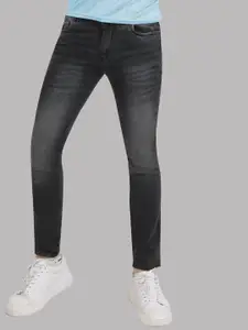 LINARIA Men Cotton Classic Skinny Fit Light Fade Jeans