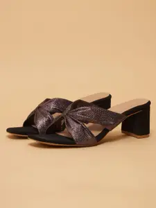 ERIDANI Women Textured Block Heel Open Toe Sandals