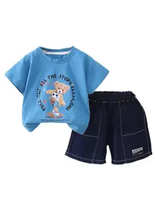 StyleCast x Revolte Printed Round Neck T-shirt with Shorts