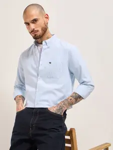 THE BEAR HOUSE Men Slim Fit Opaque Striped Casual Shirt