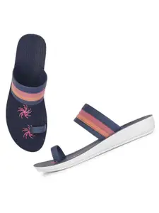 PENNEN Women Textured One Toe Flats