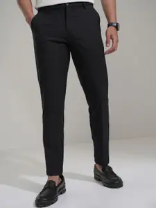 HIGHLANDER Men Comfort Slim Fit Mid-Rise Trouser