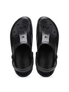 PENNEN Men Self Design Clogs