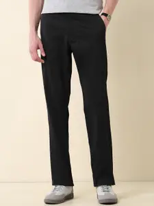 U.S. Polo Assn. Men Printed Classic Straight Fit Chinos Trousers