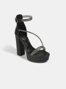 LEMON & PEPPER Party Block Sandals