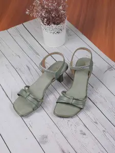 Metro Women Textured Block Heels