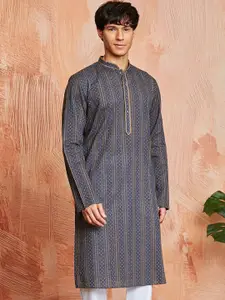 VASTRAMAY Geometric Woven Design Mandarin Collar Cotton Jacquard Straight Kurta