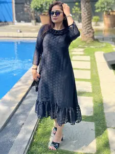 Bhanderi Fashion Women Geometric Printed A-Line Midi Dress