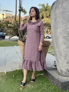 Bhanderi Fashion Women Printed Georgette A-Line Midi Dress