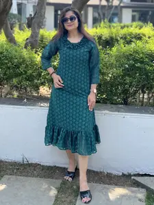 Bhanderi Fashion Georgette A-Line Midi Dress