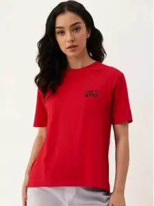 MACK JONNEY Women Printed Pockets T-shirt