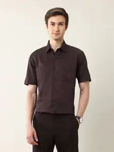 Arrow Men Classic Fit Spread Collar Floral Printed Cotton Formal Shirt