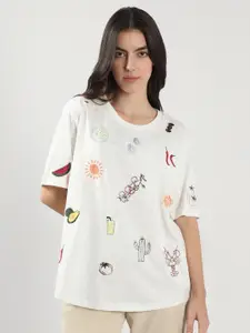 Vero Moda Women Conversational Printed Round Neck Cotton Relaxed Fit T-shirt