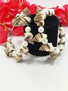 JMBW INTERNATIONAL Contemporary Studs Earrings