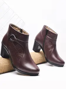 Killer Women Textured Round Toe Block Heel Boots