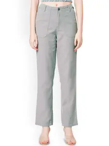 Kraus Jeans Women Straight Fit High-Rise Light Fade Jeans