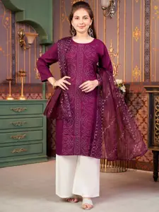 Sangria Girls Floral Printed Round Neck Straight Cotton Kurta