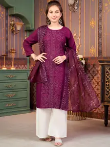 Sangria Girls Floral Printed Round Neck Straight Kurta